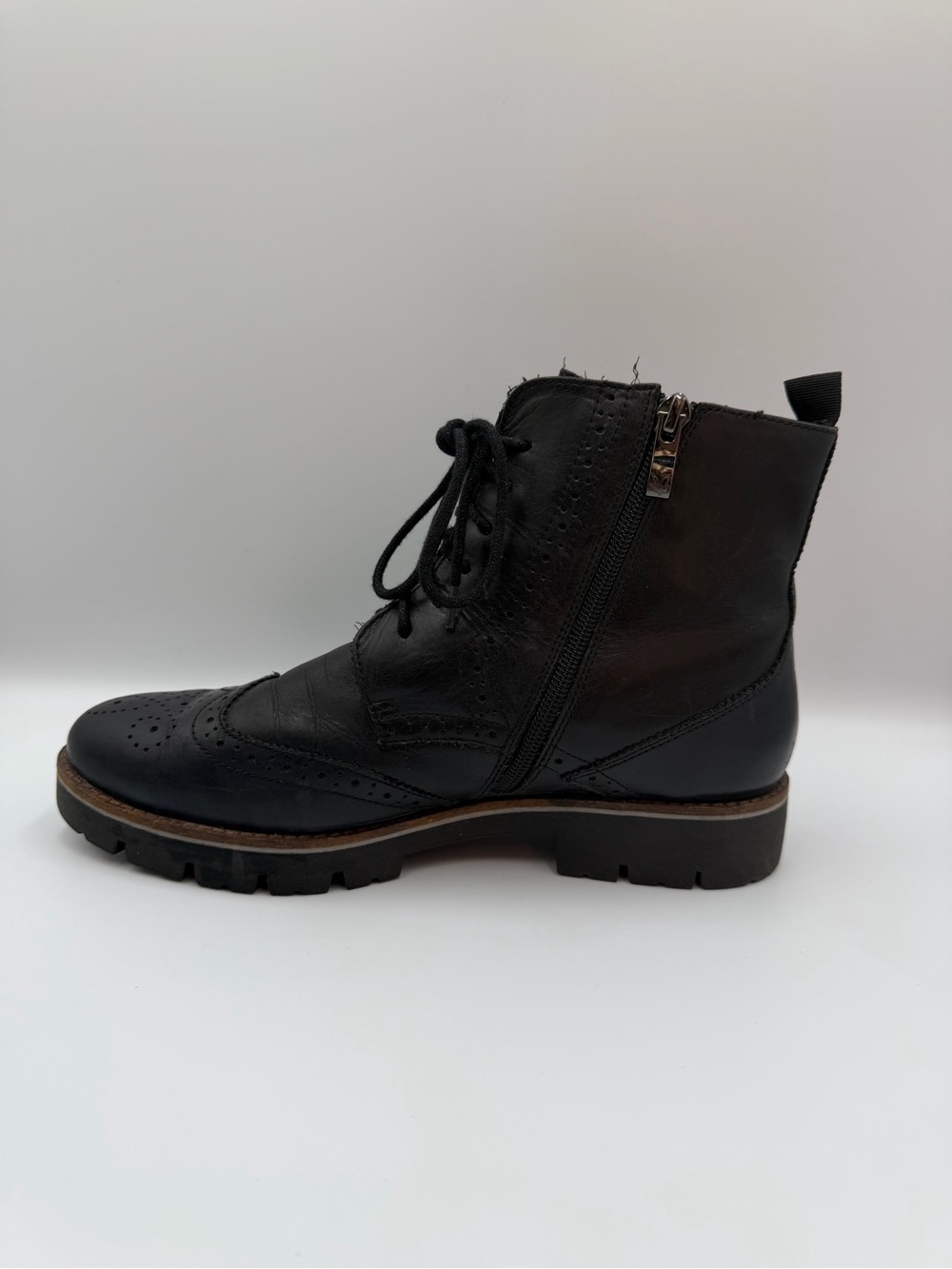 Caprice Leather Wingtip Brogue Boots US 9 EU 40 Dark Academia - Picture 5 of 13
